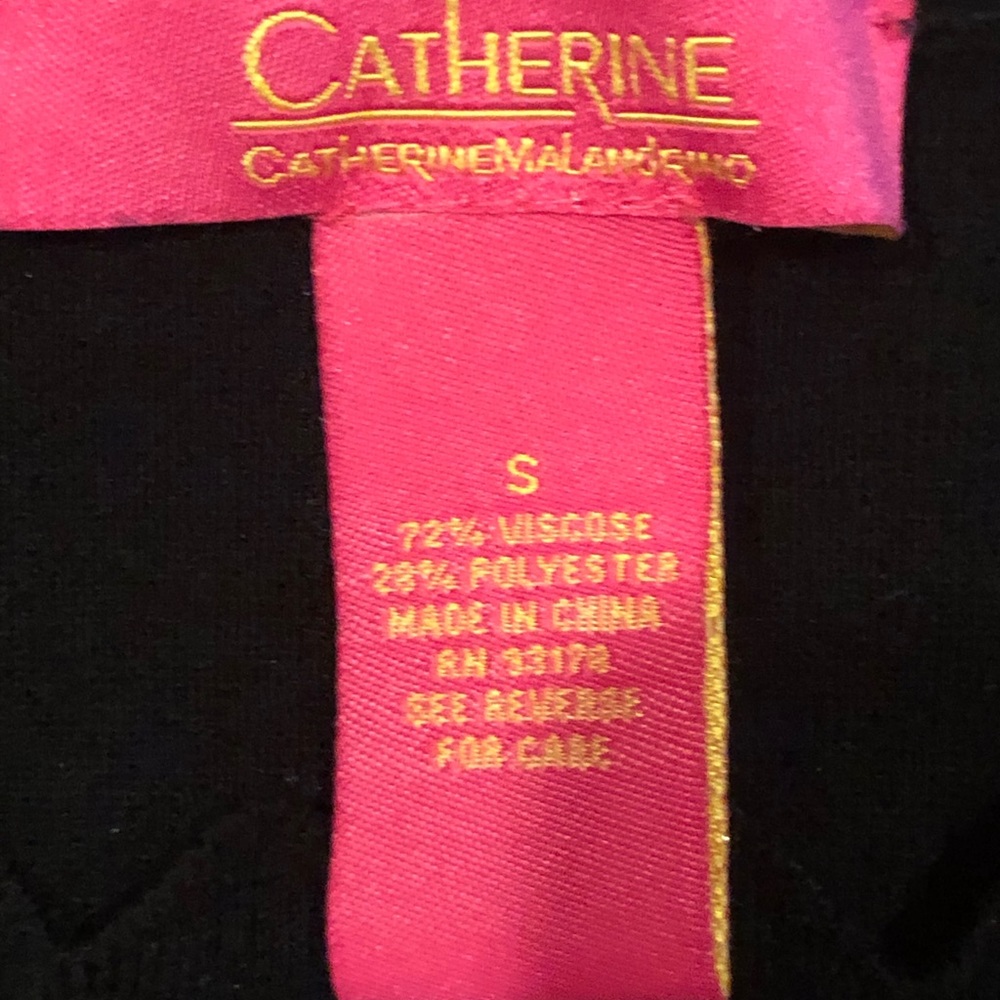 Scalloped short sleeve Sweater S EUC - Picture 6 of 10